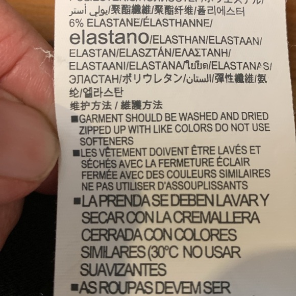 Under Armour Mens Heat Gear Navy Blue Shorts Size 44 - Picture 4 of 10